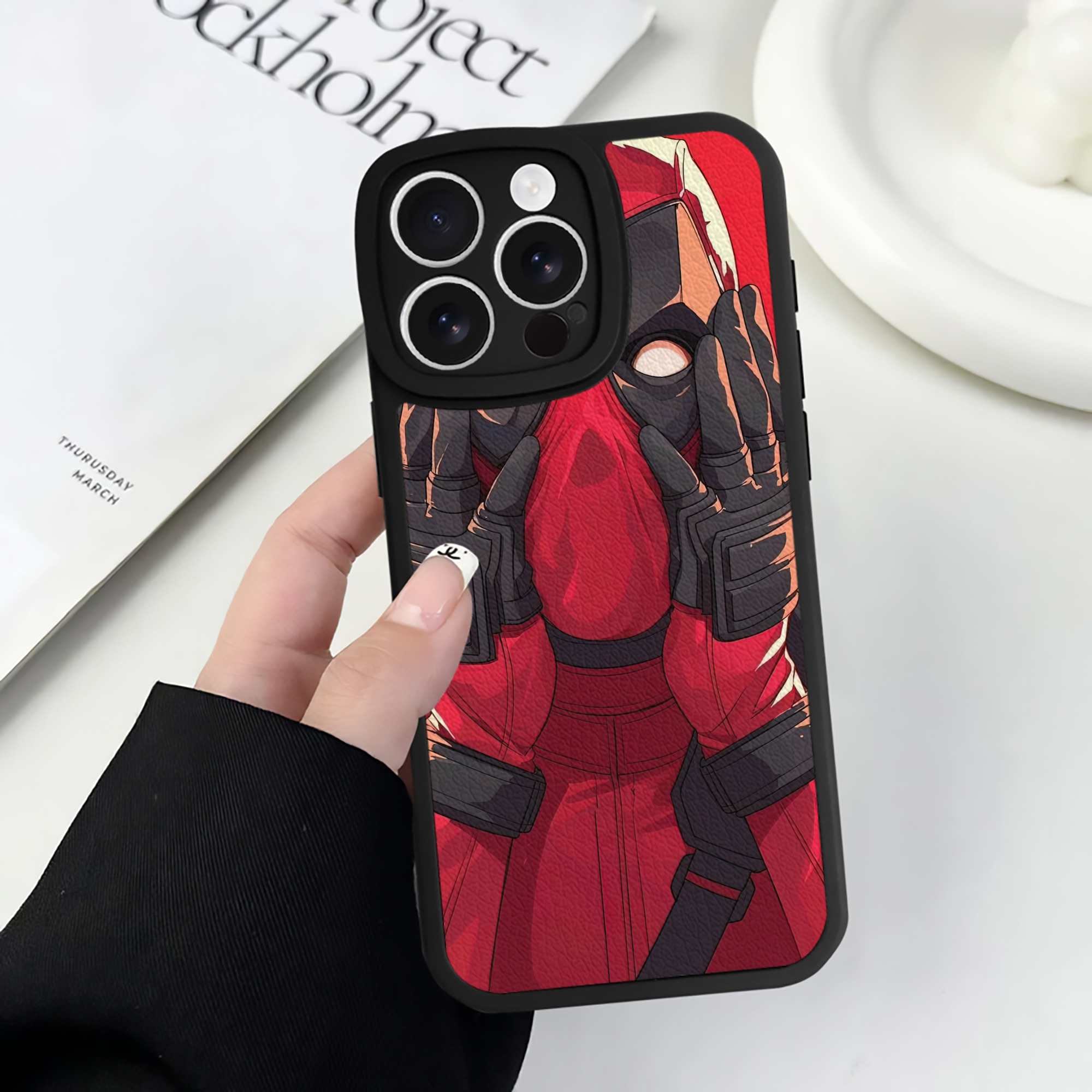 （画像用） Deadpool デッドプール 【iPhone 16シリーズ対応】シリコンスマホケース（レザー調） 材質：シリコン